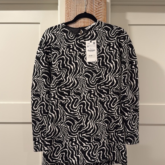 NWT Zara printed pant set - Picture 3 of 10